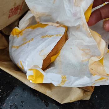 Siparişimde Patlayan İçecek Ve Islanan Ürünler Nedeniyle Mağduriyet Yaşadım