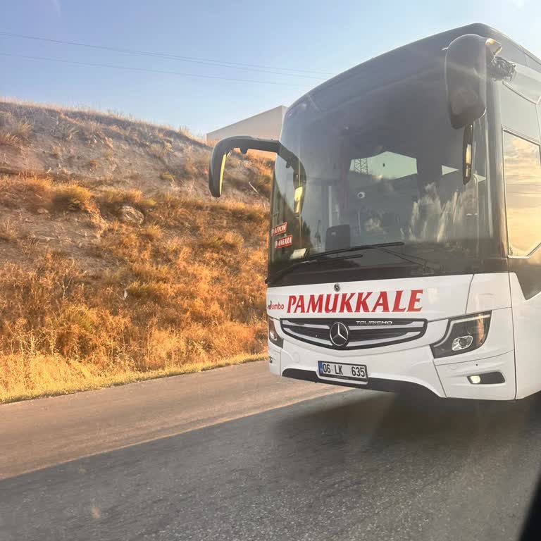 Pamukkale Turizm Otobüs Şoförünün Tehlikeli Ve Sorumsuz Sürüşü Endişe Yarattı