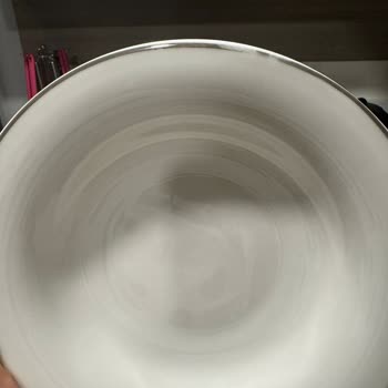 Jumbo Bright Platin Yemek Takımında Yaldız Sorunu Ve Tekrarlayan Değişim Problemi