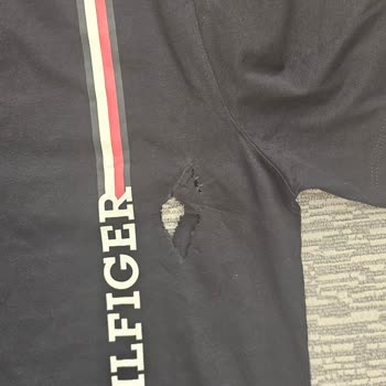 Boyner'den Gelen Defolu Ve Kirli Ürünler Müşteriyi Mağdur Ediyor