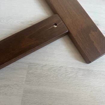 Kelebek Mobilya Teslimat Ve Montaj Sonrası Çatlak Koltuklara Çözüm Bekliyorum