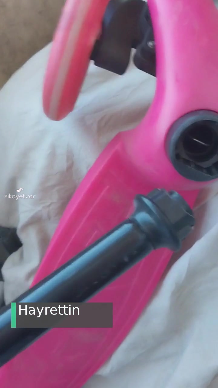 Rookie Bisiklet & Scooter  Tutamağı Dibinden Kırıldı videonun kapak resmi