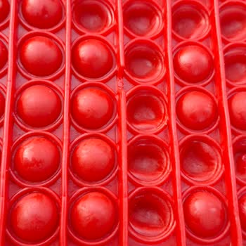 Çocuk Menüsündeki Oyuncağın Kalitesizliği Ve İlgisiz Yaklaşım