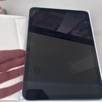 Apple Tabletimde Yan Sanayi Ekran Takılması Ve Yetersiz Bilgilendirme Nedeniyle Mağduriyet