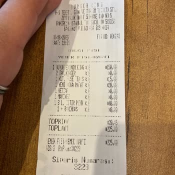 Burger King'de Tekrarlayan Haksız Ücret Kesintisi Ve İlgisiz Müşteri Hizmetleri