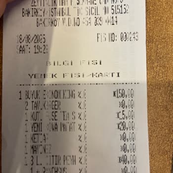 Burger King'de Tekrarlayan Haksız Ücret Kesintisi Ve İlgisiz Müşteri Hizmetleri