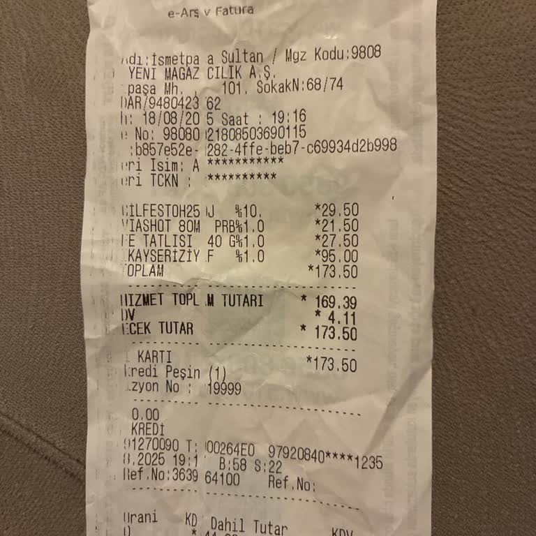 A101 Şubesinde Kasiyer Ve Müdürün Kaba Tutumu Karşısında Mağduriyet Yaşadım