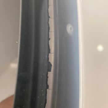 BMW 320i F30 Kronik Ön Cam Fitili Sorunu Ve Ücretli Değişim Şikayeti