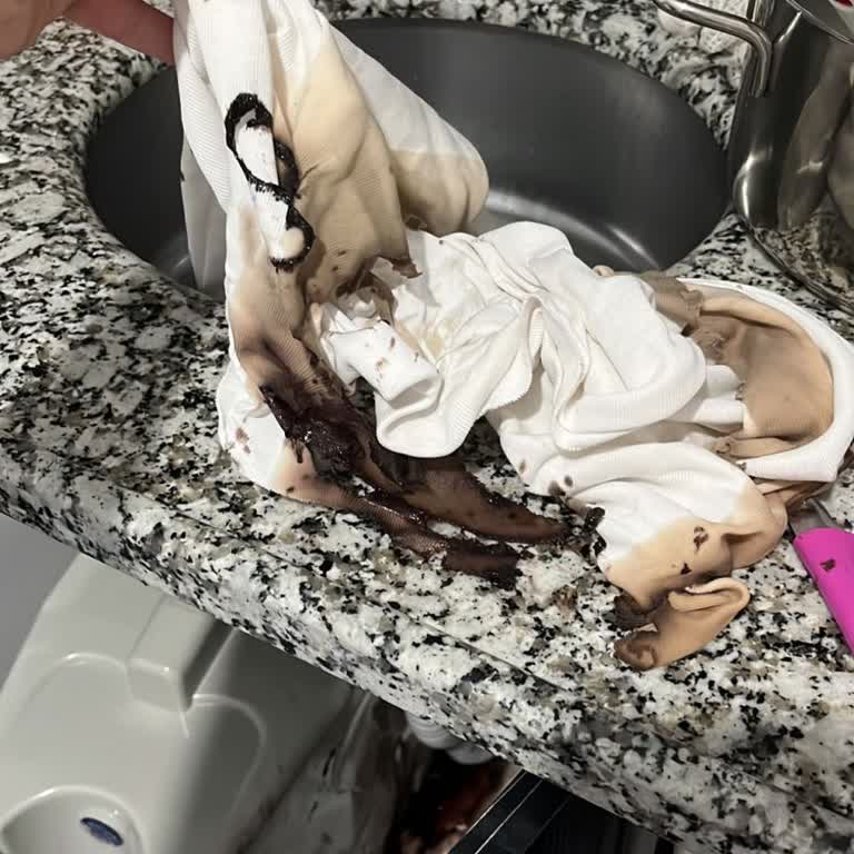 Lavabo Açıcı Kullanımı Sonrası Mutfak Gider Borusunda Hasar