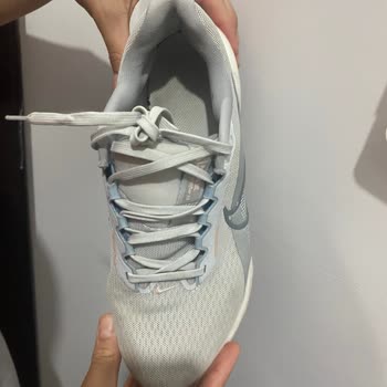 Kısa Sürede Hasar Gören Nike Ayakkabı İçin Çözüm Bekliyorum