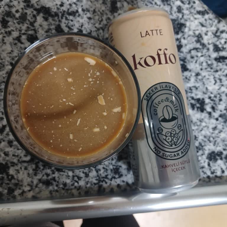 Koffo Lattenin İçinde Yabancı Maddeler Vardı