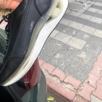 Garaj Günlerinden Alınan Derimod Ayakkabı Kısa Sürede Kırıldı Tamir Veya Değişim Yapılmıyor