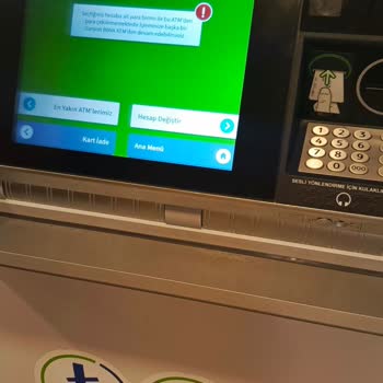 ATM'de Yazan USD Çekme Hizmeti Çalışmıyor Müşteri Hizmetleri Çözüm Sunmuyor