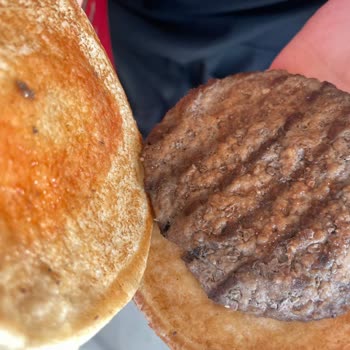 Burger King Didim Şubesinde Soğuk Menü Ve İlgisiz Personel Mağduriyeti