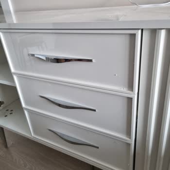 İstikbal'den Aldığım Yatak Odası Takımı 4 Aydır Eksik Ve Hatalı Teslim Edildi, Sorunumuz Çözülmüyor!