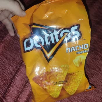 Doritos Nacho Paketi İçinden Farklı Ürün Çıkması Ve Müşteri Hizmetlerinden Dönüş Alınamaması