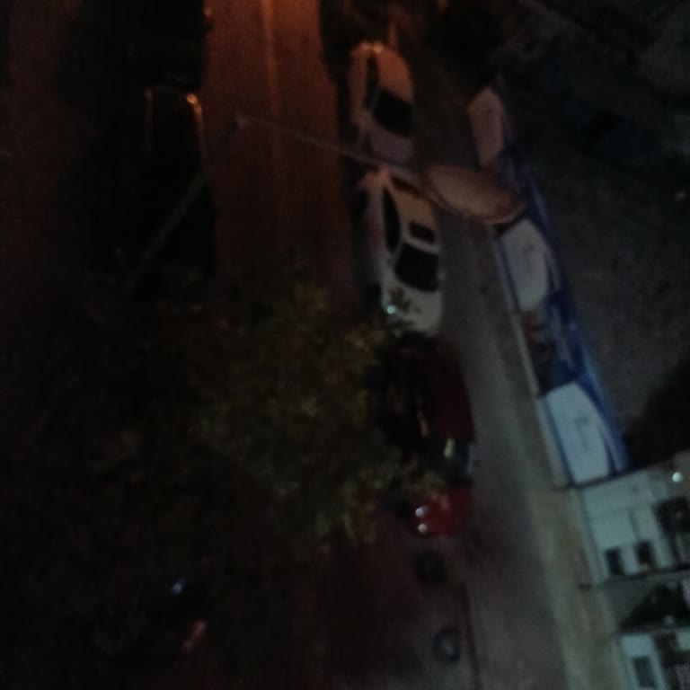 Avcılar Gümüşpala'da Sokak Aydınlatmalarının Uzun Süredir Çalışmaması Güvenlik Endişesi Yaratıyor