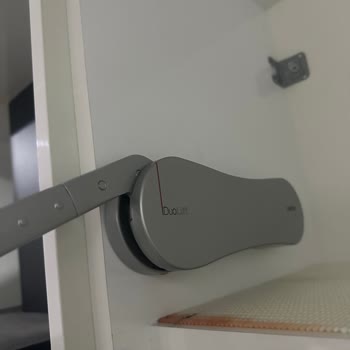 Mutfak Dolabı Pistonlarında Sık Arıza ve Yedek Parça Temin Sorunu