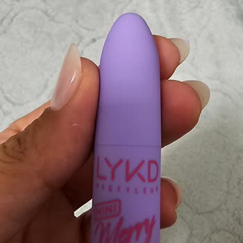 Aldığım Yeni Ruj İlk Kullanımda Kırıldı, Mağduriyetimin Giderilmesini İstiyorum