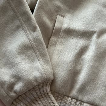 Tommy Hilfiger Kısa Sürede Tüylenen Ceket ve Yetersiz Mağaza Desteği