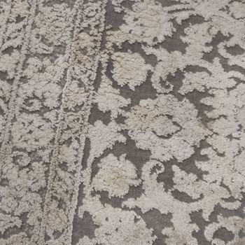 Satın Alınan Halının Kalıcı Lekeleri ve Kullanım Sorunları