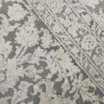 Satın Alınan Halının Kalıcı Lekeleri ve Kullanım Sorunları