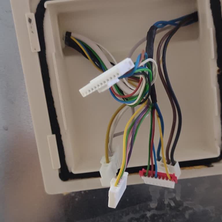 Garanti Biter Bitmez Bozulan Buzdolabı Ve Yüksek Servis Ücreti Mağduriyeti