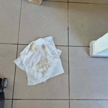 Kötü Temizlik, Yetersiz Oda Ve İlgisiz Yönetim Nedeniyle Otelden Erken Ayrılmak Zorunda Kaldık