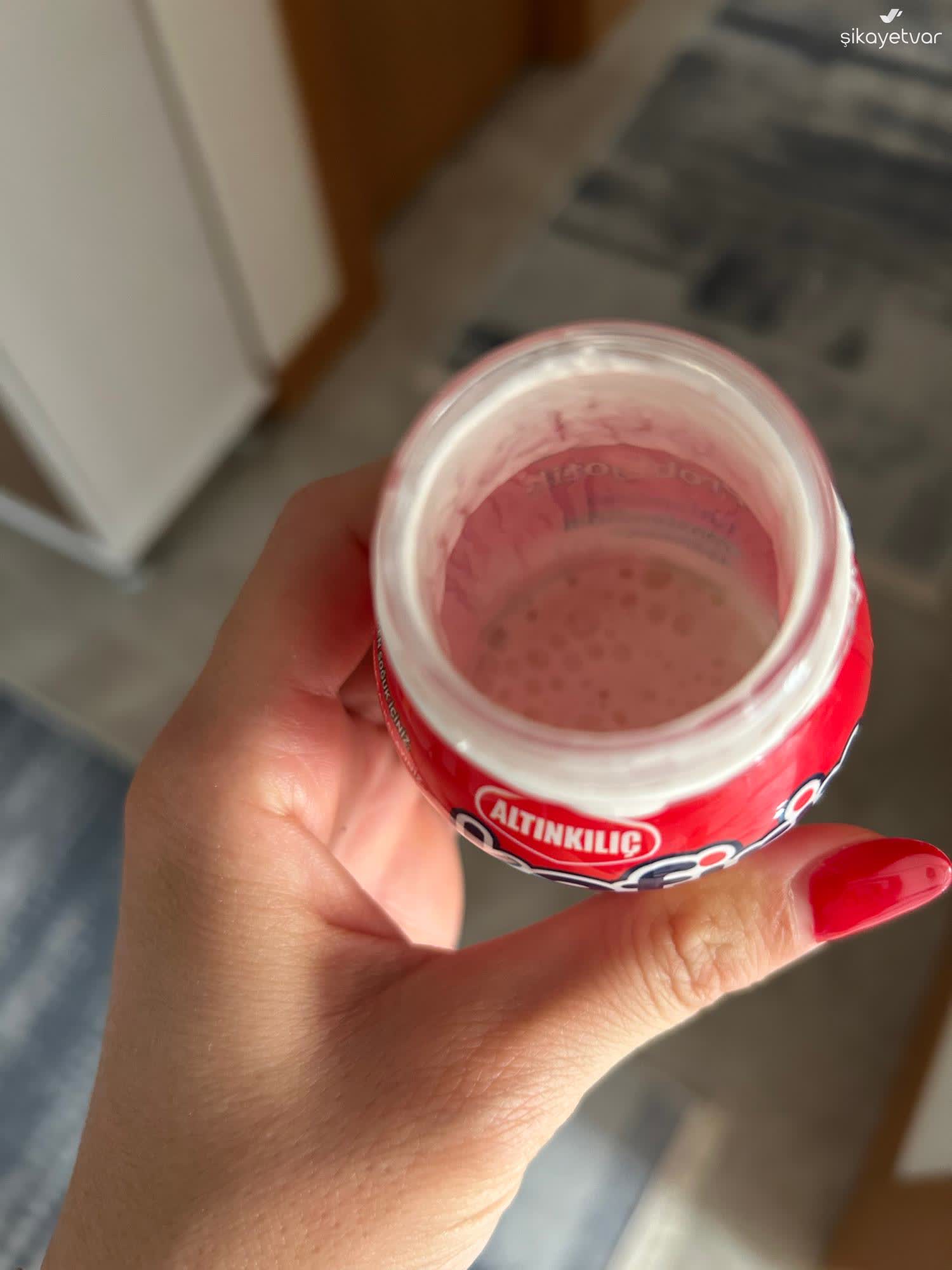 Altınkılıç Son Kullanma Tarihi Geçmemiş Kefir Bozuk Çıktı, Şişeler ...