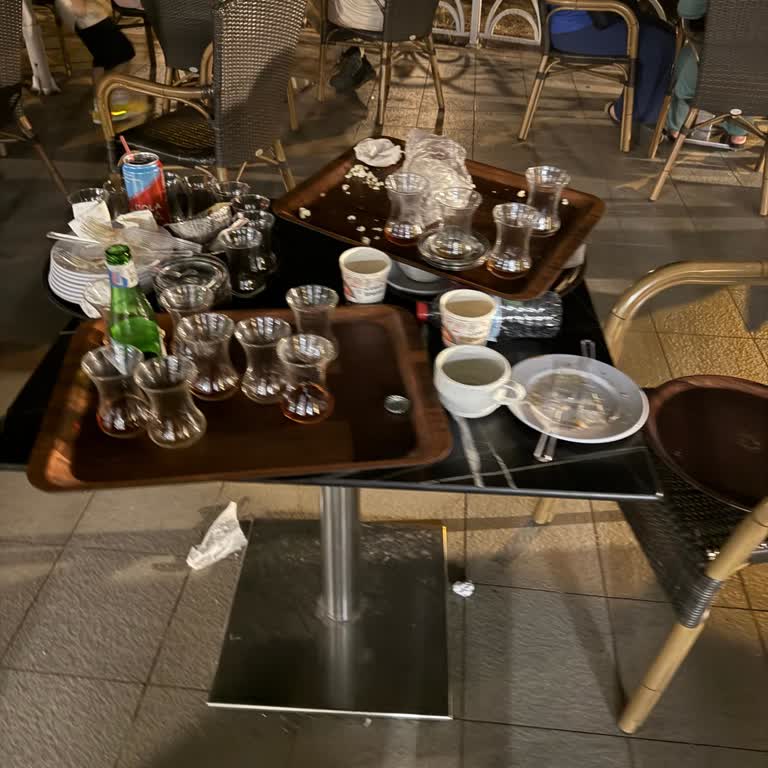 Baltalimanı Polisevi Restoranında Kötü Temizlik, İlgisiz Servis Ve Eksik Menü Nedeniyle Hayal Kırıklığı