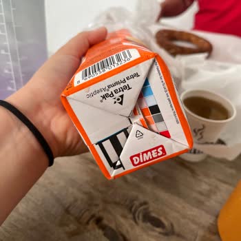 Dimes Meyve Suyunda Bozuk Tat Ve Siyah Parçacıklar Sorunu