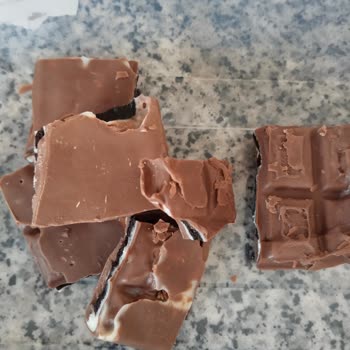 Erimiş Ve Dağılmış Milka Çikolata Hayal Kırıklığı Yarattı