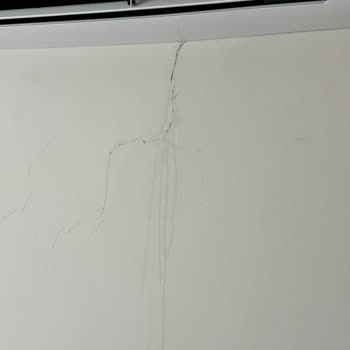 Arçelik Klima Duvarın İçine Su Akıtıyor, Duvarın İçine!