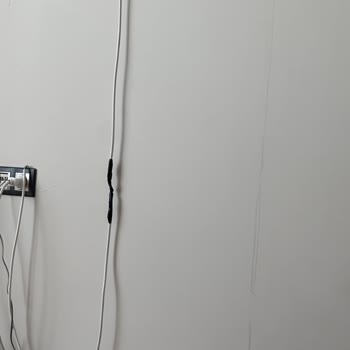 Arçelik Klima Duvarın İçine Su Akıtıyor, Duvarın İçine!