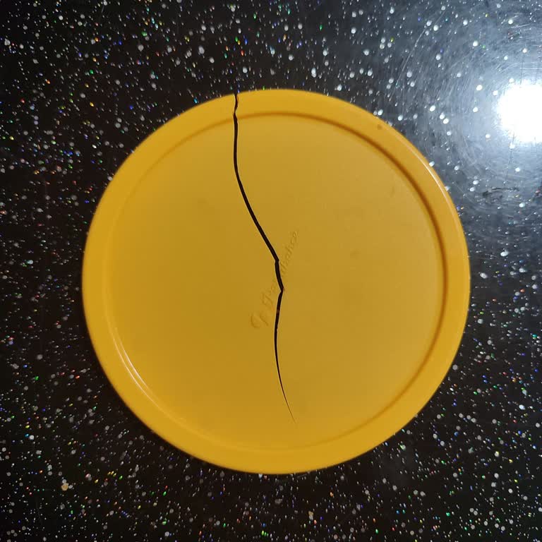 A101den Alınan Saklama Kabı Kapağı İlk Ayda Kırıldı Çözüm Bekliyorum