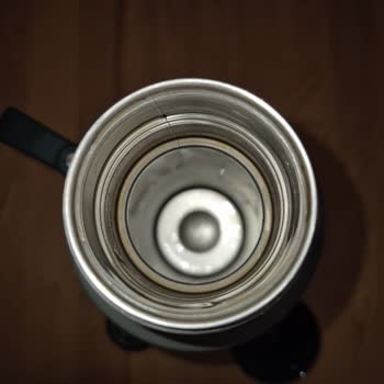 Stanley Termosum Kısa Sürede Yalıtımını Kaybetti, Garanti Destek Vermiyor