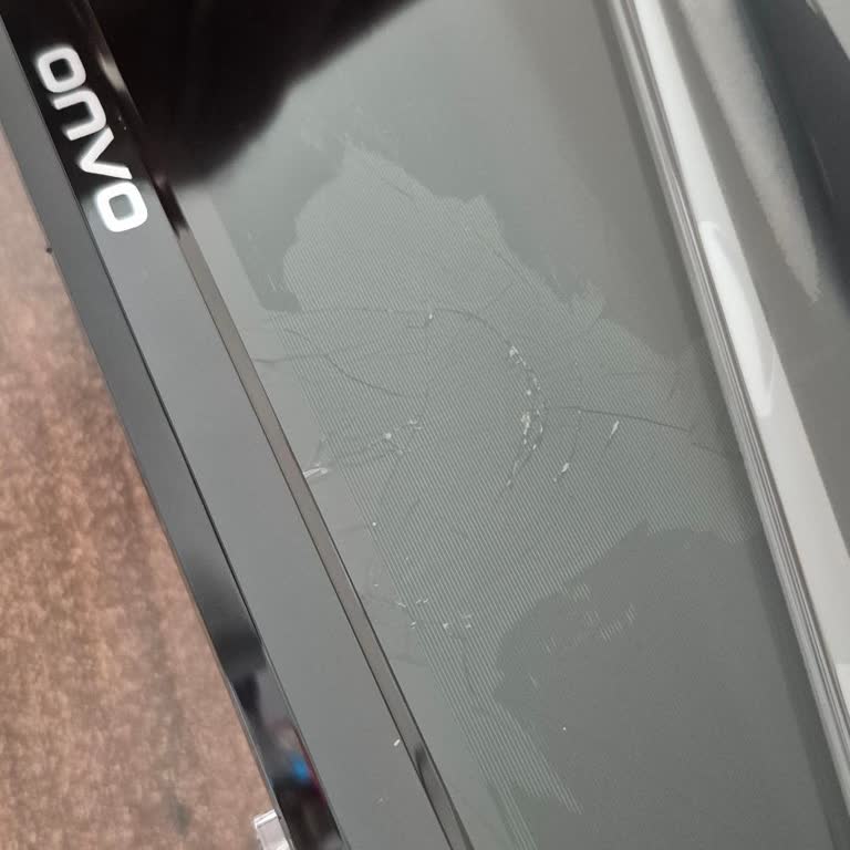 Kırık Gelen Televizyon İçin İade Talebim Reddedildi, Mağduriyetim Giderilmiyor