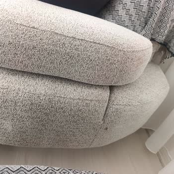 Akmode Şubesi'nden Alınan Koltuk Takımında Yırtık Ve Servis Sorunu