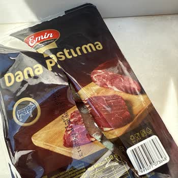 BİM’den Aldığım Pastırmada Küf Şoku: Üzgünüm Ve Çözüm Bekliyorum