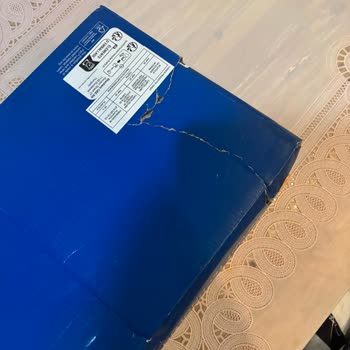 Kullanılmış Ve Hasarlı Ayakkabı Gönderildi, Hızlı Çözüm Bekliyorum