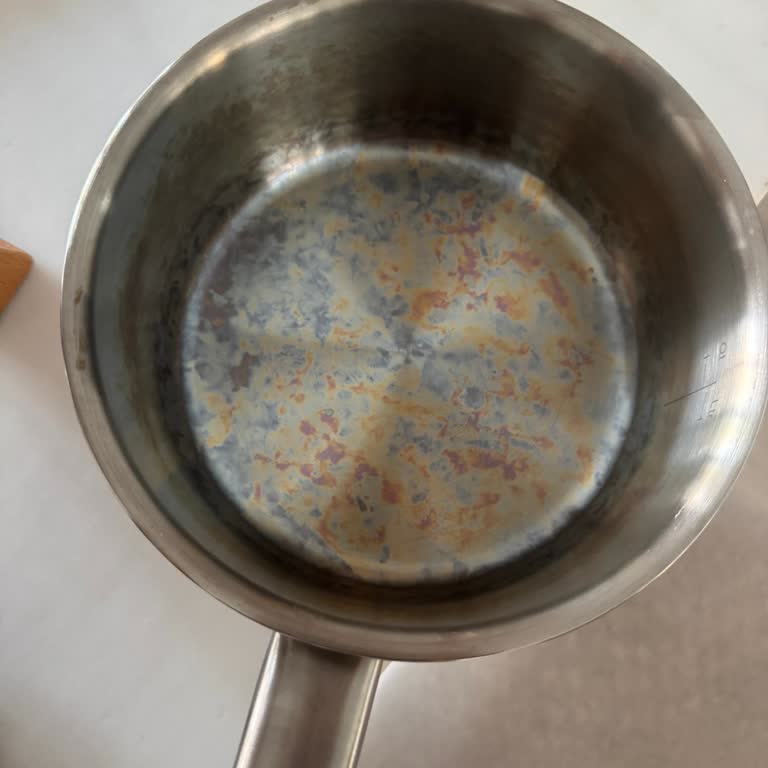 Zwilling Tencere Setinde İlk Kullanımda Kalıcı Lekeler ve İlgisiz Müşteri Hizmeti