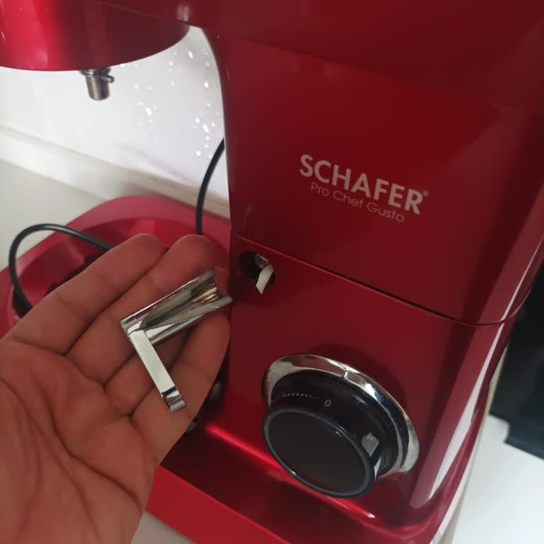 Garanti Kapsamında Kırılan Kulp Parçası İçin Yardım Talebi