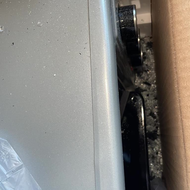 Kırık Gelen Mini Fırın Ve Müşteri Hizmetlerine Ulaşılamaması