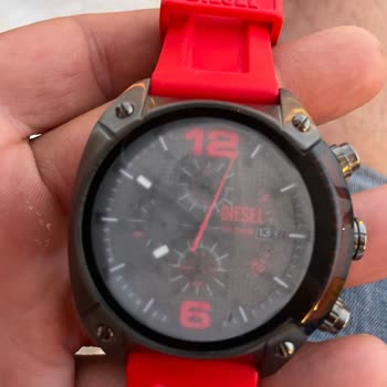 Yüzmeye Uygun Saatin Su Alması Ve İlgisiz Servis Mağduriyeti