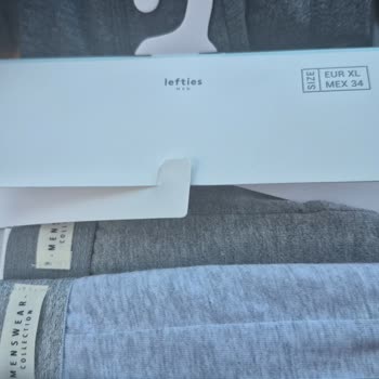 Açılan Paket Nedeniyle Boxer Şortta Değişim Yapılmadı