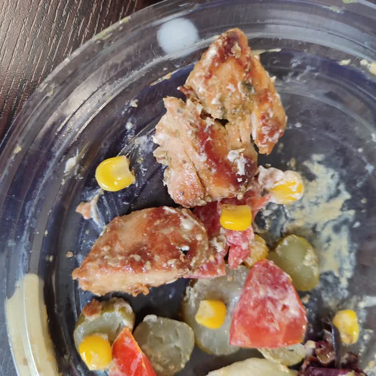 Yemeksepeti Yanlış Soslu Tavuk Gönderimi Ve Ücret İadesi Sorunu