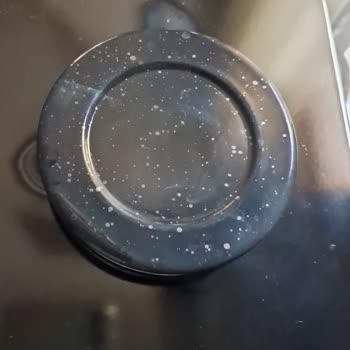 Bosch Ocakta 10 Günde Kalıcı Renk Değişimi Ve Çözüm Eksikliği