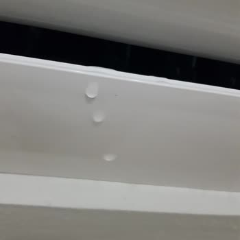 Garanti Kapsamındaki Klimamın Su Akıtma Sorunu Bir Türlü Çözülmüyor, Mağdurum