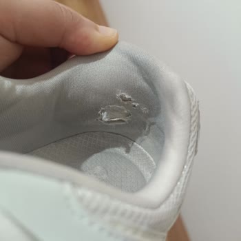 Skechers Ayakkabıda Kısa Sürede Topuk Astarı Yırtılması Ve Olumsuz Garanti Süreci