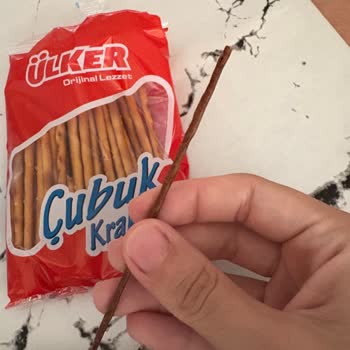 Yanık Ve Acı Tatlı Kraker Nedeniyle Çocuğum Kustu, Ürün Değişimi Talep Ediyorum